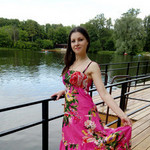 Elena, 40