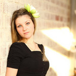 Elena, 40
