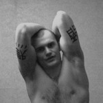 LEON, 37