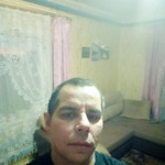 Oleg, 46 (1 , 0 )