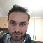 Daniil, 32 (2 , 0 )