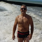 greg, 62 (1 , 0 )