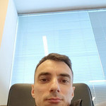 Denis, 37