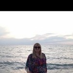 Julia, 45 (1 , 0 )